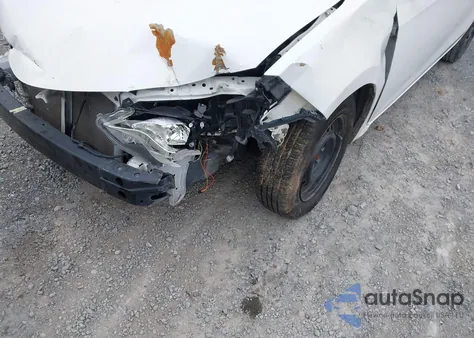 2016 Toyota Corolla L z USA, uszkodzony, nr VIN 2T1BURHE2GC492984